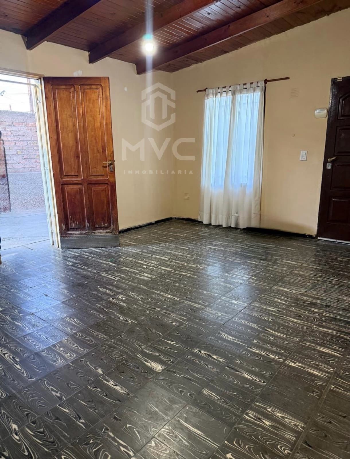 Casa en venta, 3 dormitorios, Perdriel, Lujan de Cuyo.