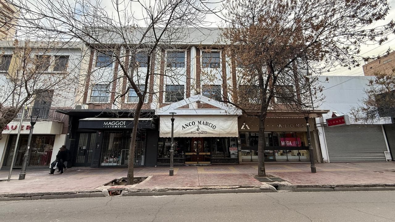 Edificio Comercial en Mendoza